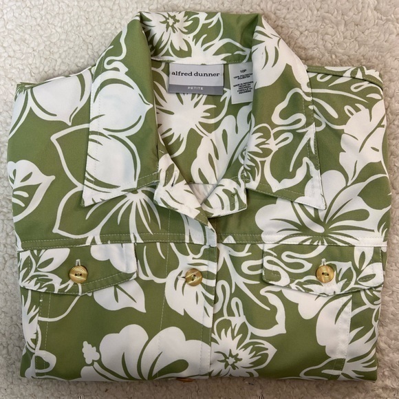 Alfred Dunner Jackets & Blazers - Alfred Dunner Petite Jacket/Top - Petite Size 10
